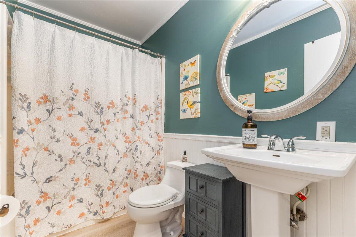 405 Wisteria Road LaFayette, GA 30728 - Photo 20 of 40 Full Bath