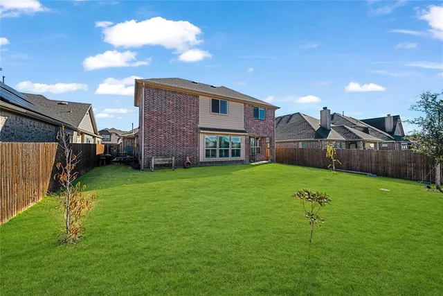 $555,000 | 2203 Vista Ridge Road, Melissa, TX 75454