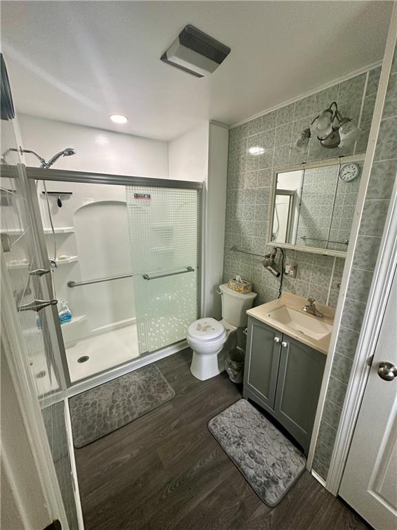1546 Glenn Way McKees Rocks, PA 15136 - Photo 16 of 39 Gallery Image 16