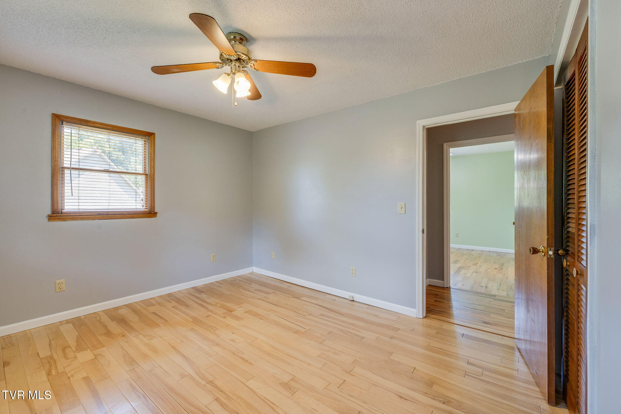2015 Ridgefield Road Johnson City, TN 37601 - Photo 25 of 48 024