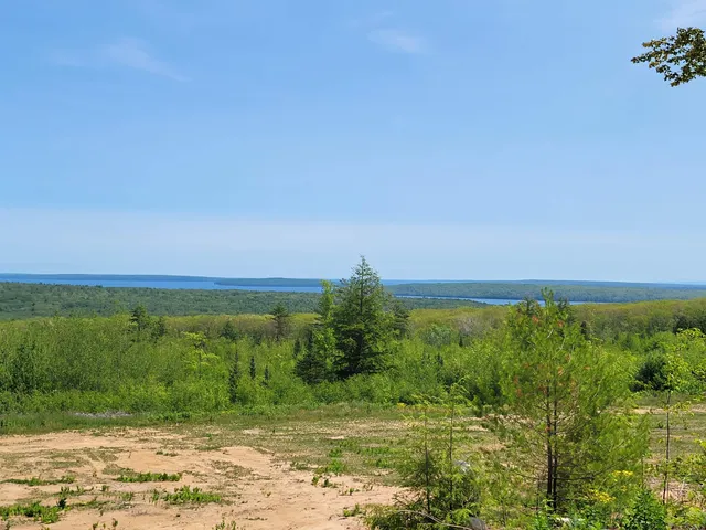 $84,900 | 89-xxx Mariner Mile, Bayfield, WI 54814