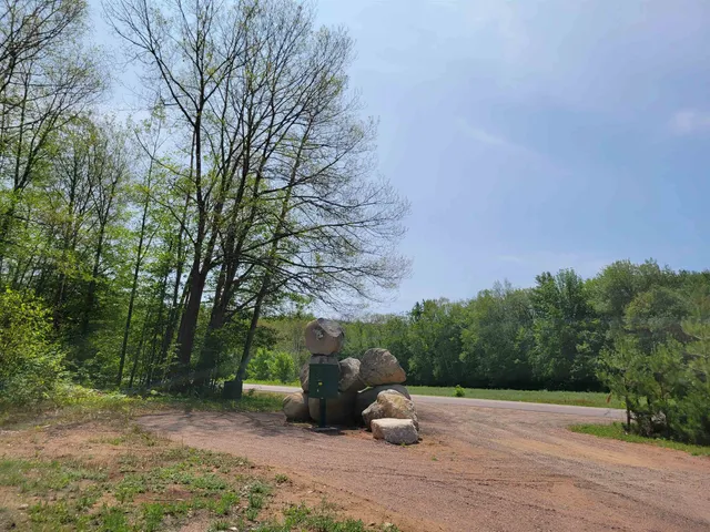 $84,900 | 89-xxx Mariner Mile, Bayfield, WI 54814