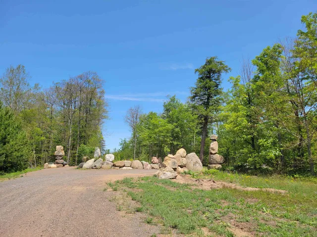 $84,900 | 89-xxx Mariner Mile, Bayfield, WI 54814