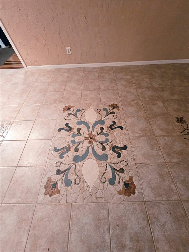 6 Blue Spruce Drive Coventry, RI 02816 - Photo 20 of 49