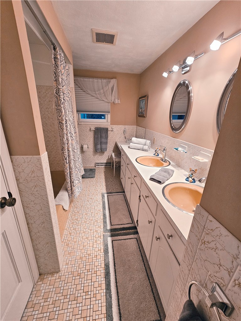 6 Blue Spruce Drive Coventry, RI 02816 - Photo 24 of 49