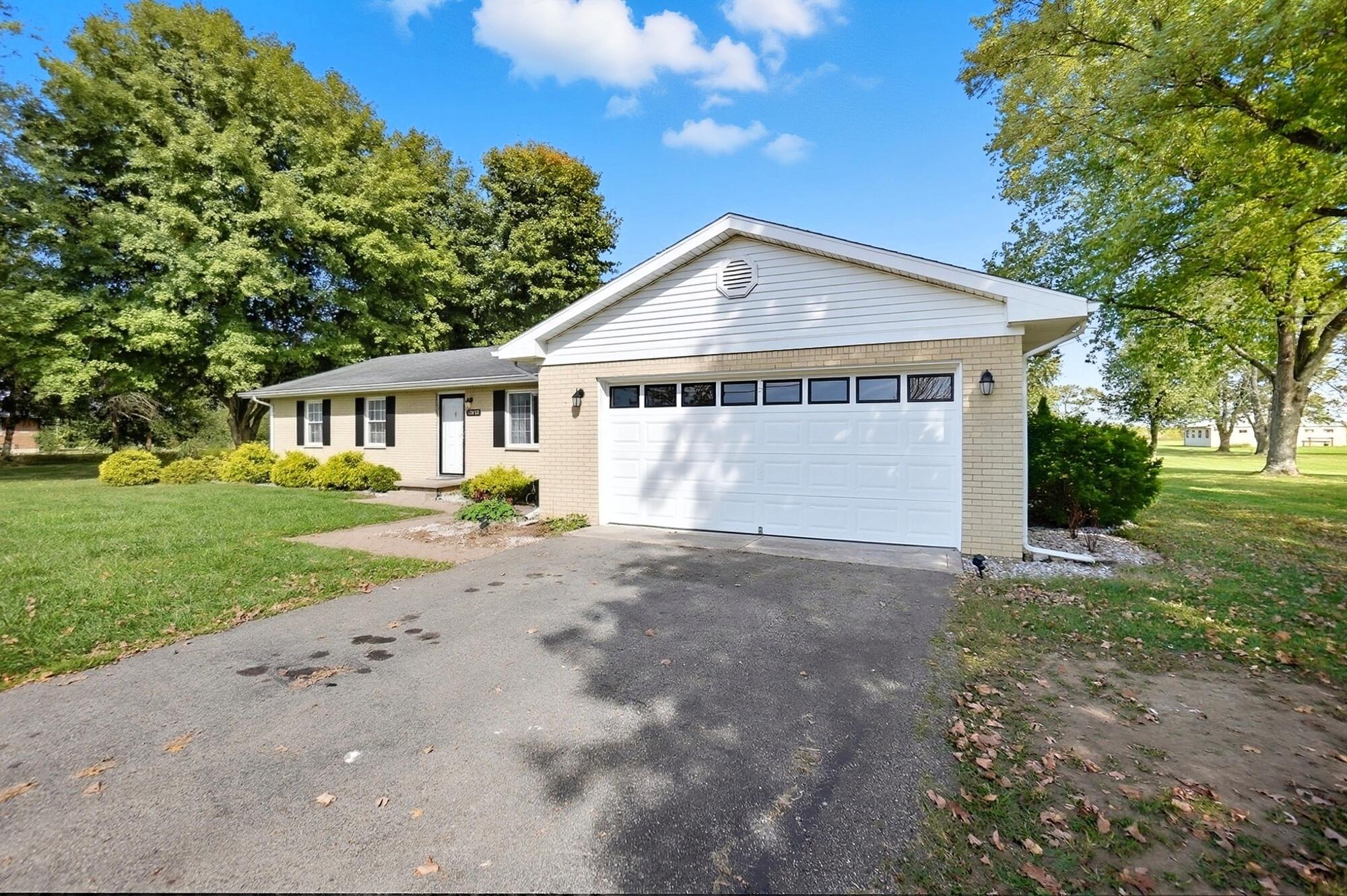 10850 Musselman Road New Carlisle, OH 45344 - Photo 9 of 42 Gallery Image 9