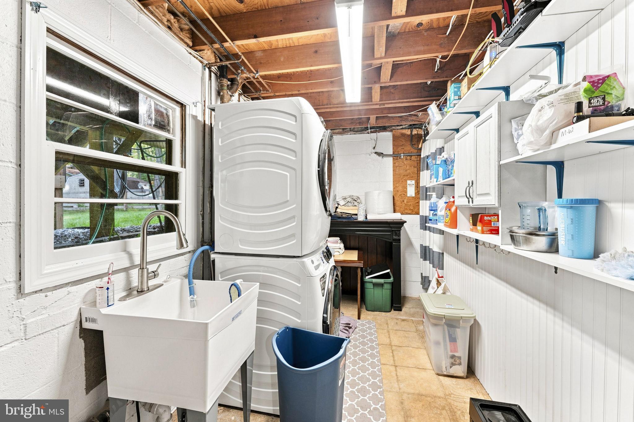 3527 Hooper Road New Windsor, MD 21776 - Photo 23 of 37 Laundry Room