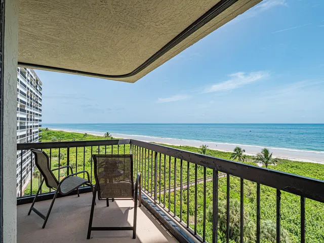 $615,000 | 3100 North Hwy A1A, Unit 901, Hutchinson Island, FL 34949
