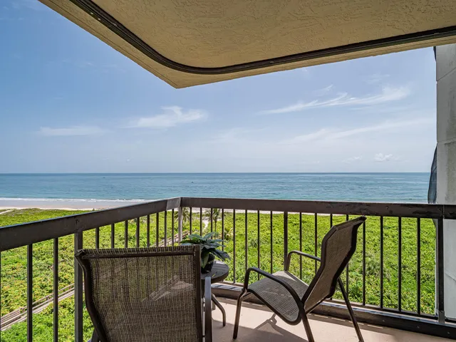 $615,000 | 3100 North Hwy A1A, Unit 901, Hutchinson Island, FL 34949
