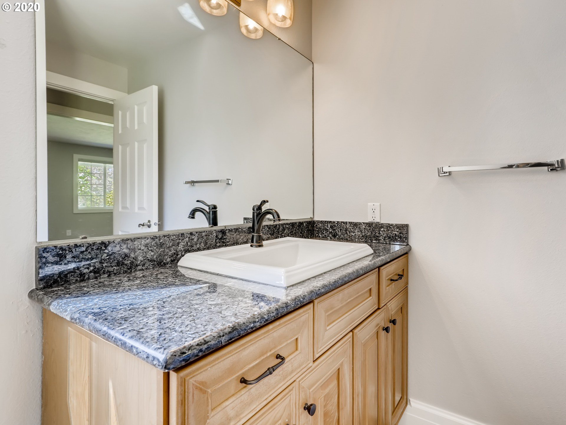 28303 Southwest Grahams Ferry Road Wilsonville, OR 97070 - Photo 19 of 30
