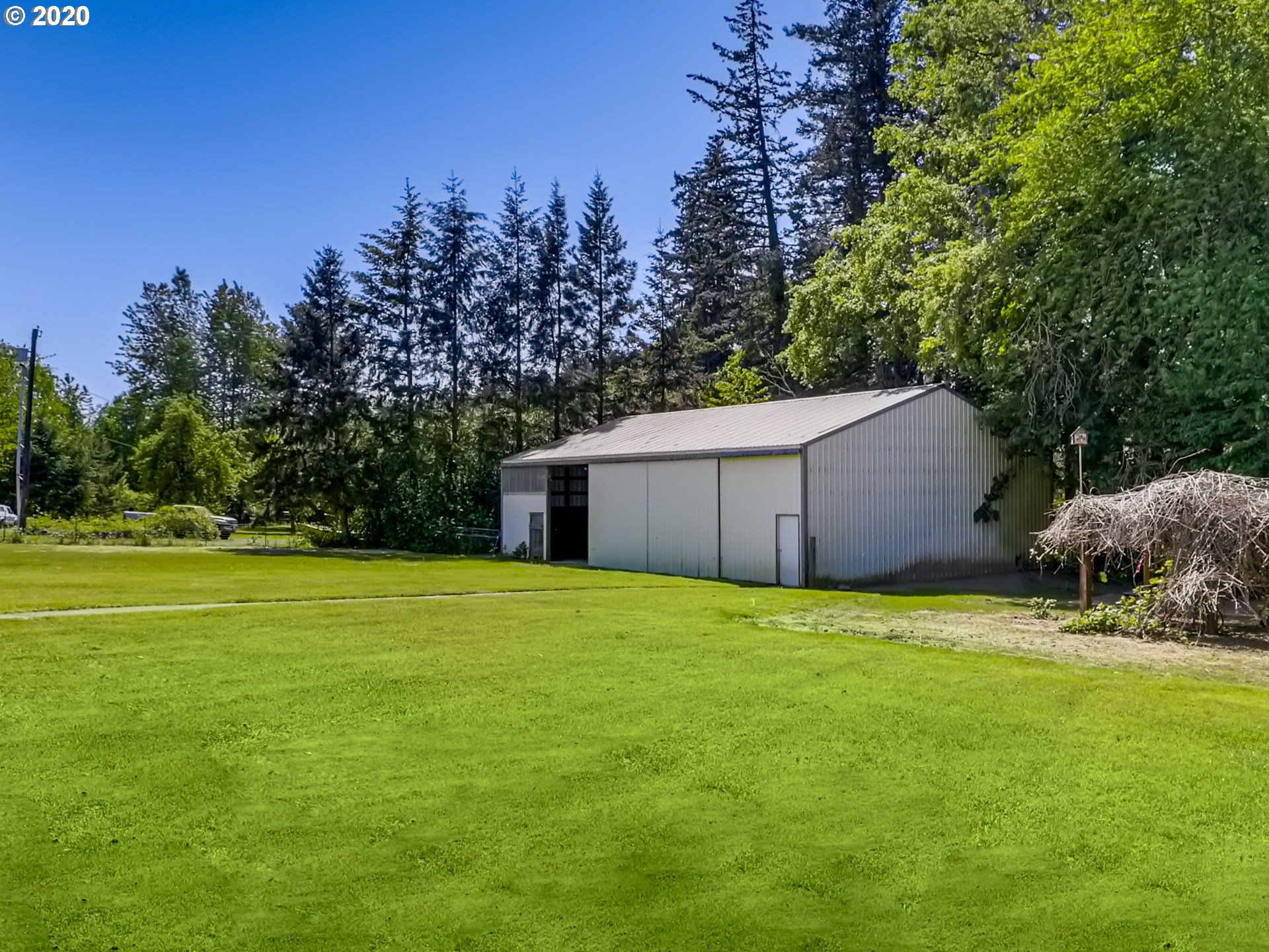 28303 Southwest Grahams Ferry Road Wilsonville, OR 97070 - Photo 27 of 30