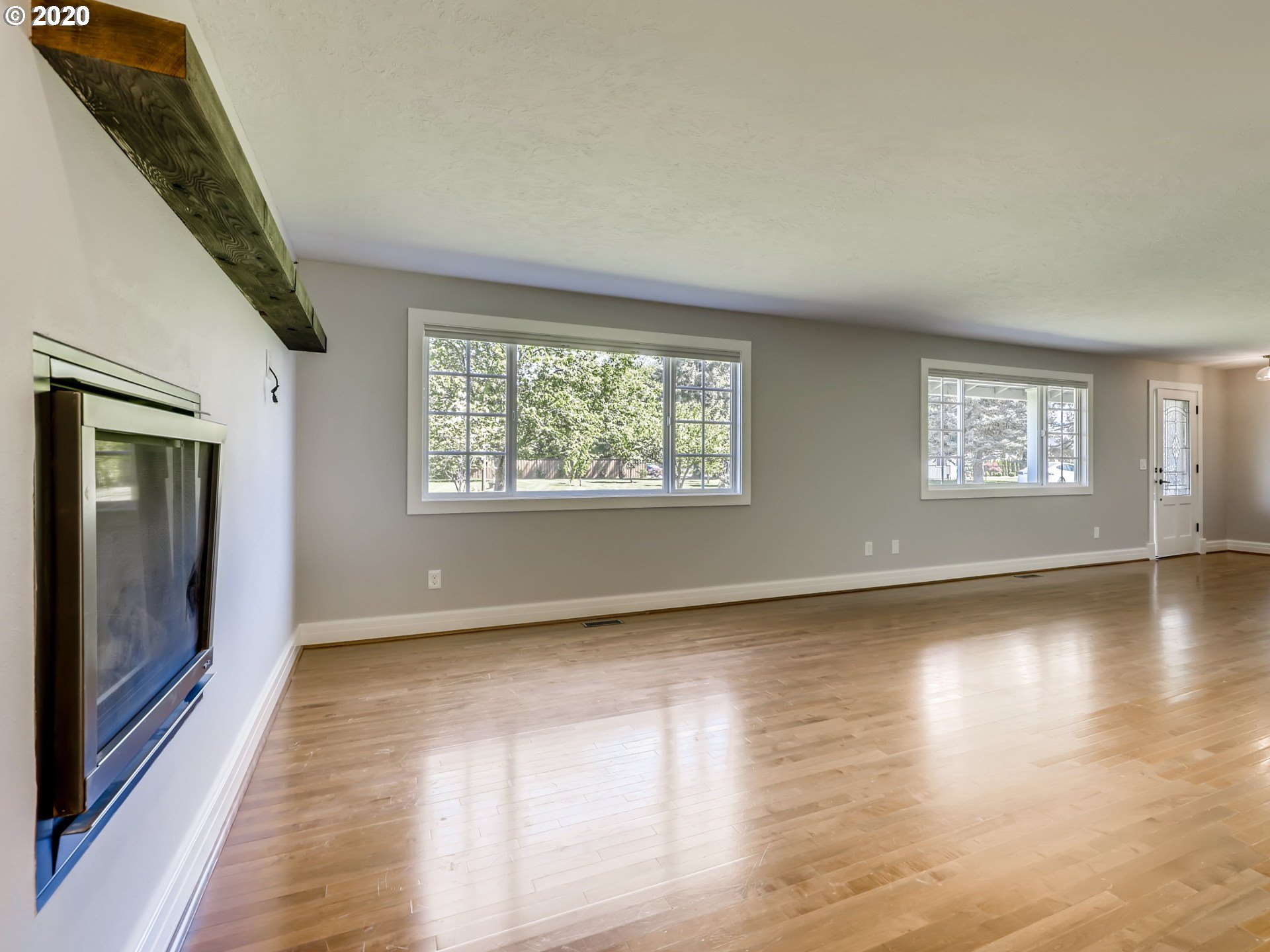 28303 Southwest Grahams Ferry Road Wilsonville, OR 97070 - Photo 6 of 30