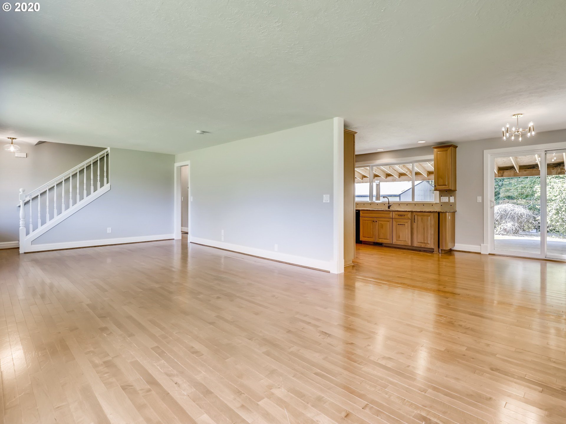 28303 Southwest Grahams Ferry Road Wilsonville, OR 97070 - Photo 7 of 30
