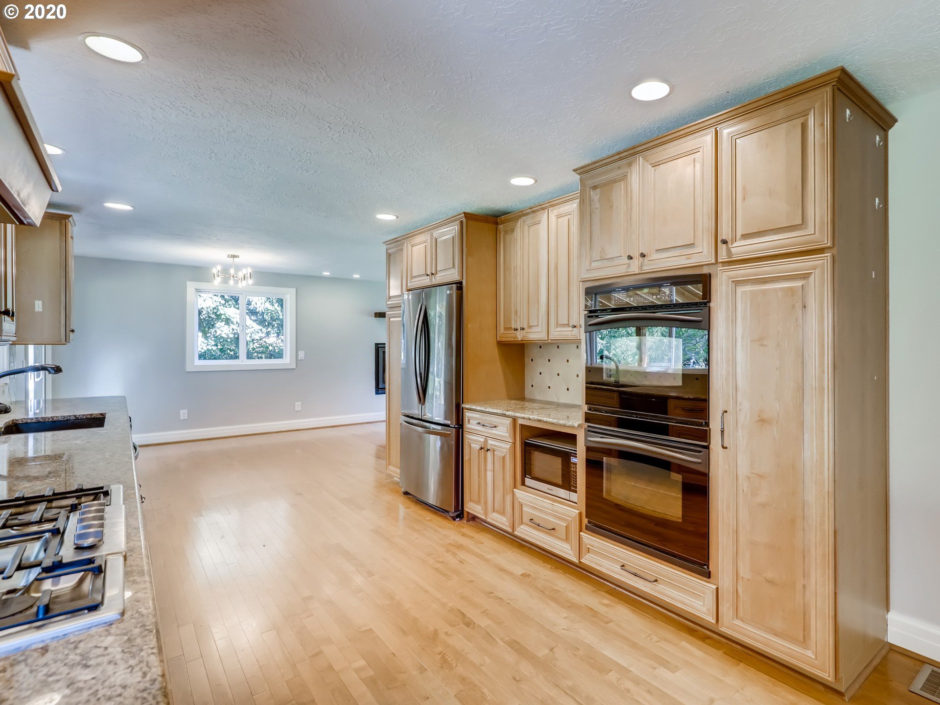 28303 Southwest Grahams Ferry Road Wilsonville, OR 97070 - Photo 10 of 30