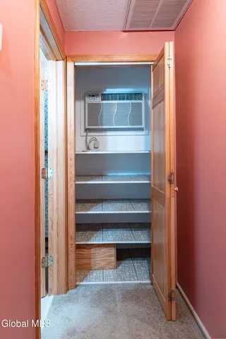 $1,650 | 43 Commons Drive, East Greenbush, NY 12061