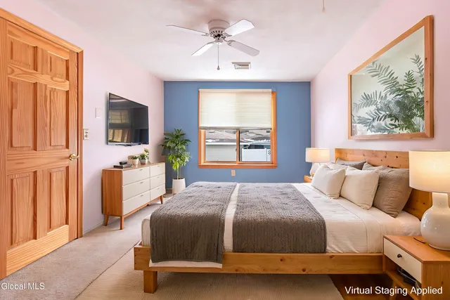 $1,650 | 43 Commons Drive, East Greenbush, NY 12061