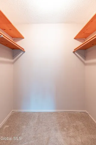 $1,650 | 43 Commons Drive, East Greenbush, NY 12061