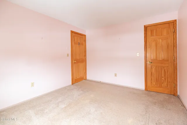 $1,650 | 43 Commons Drive, East Greenbush, NY 12061