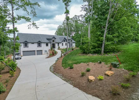 $549,000 | 1097 Paiute Trail, Pegram, TN 37143