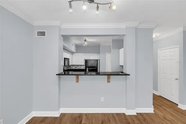 $2,400 | 204 East South Street, Unit 1055, Orlando, FL 32801