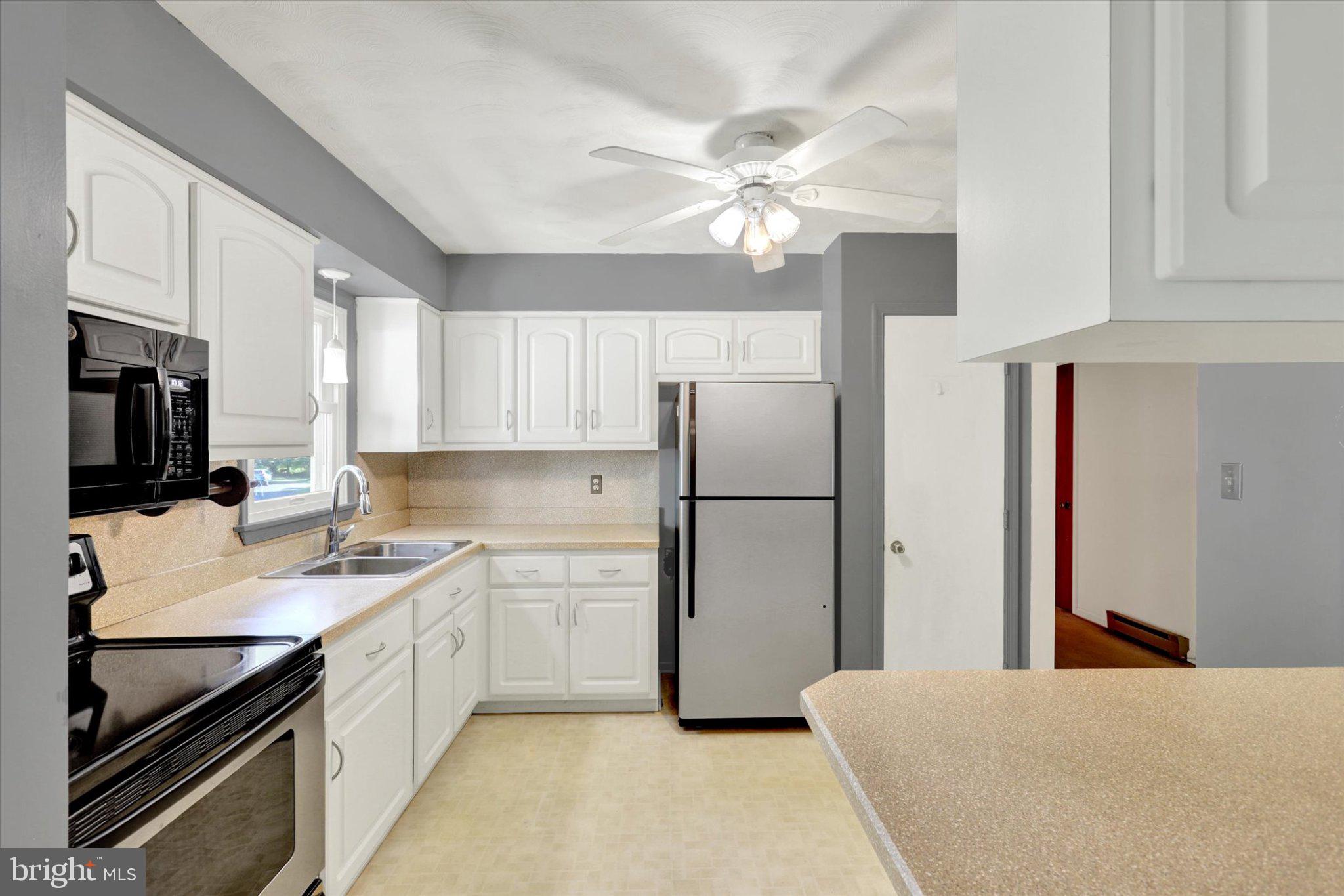 1720 Oberlin Road Middletown, PA 17057 - Photo 6 of 23 Gallery Image 6