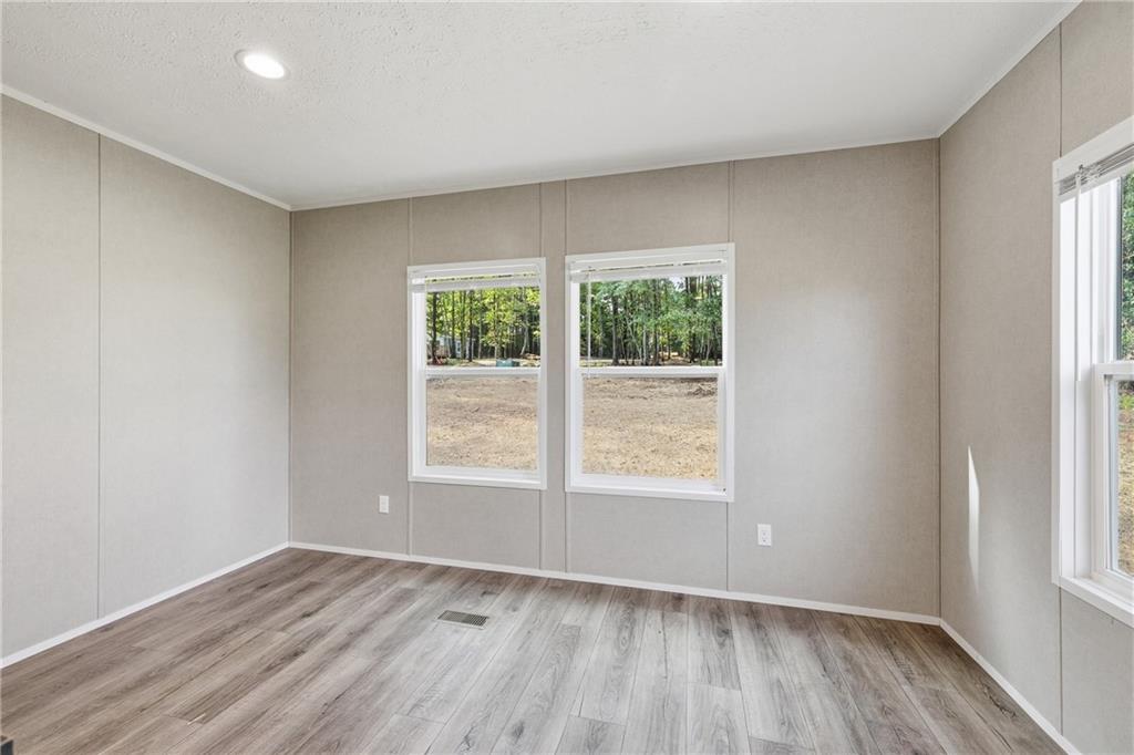 915 Smith Loop Demorest, GA 30535 - Photo 10 of 36 Gallery Image 10