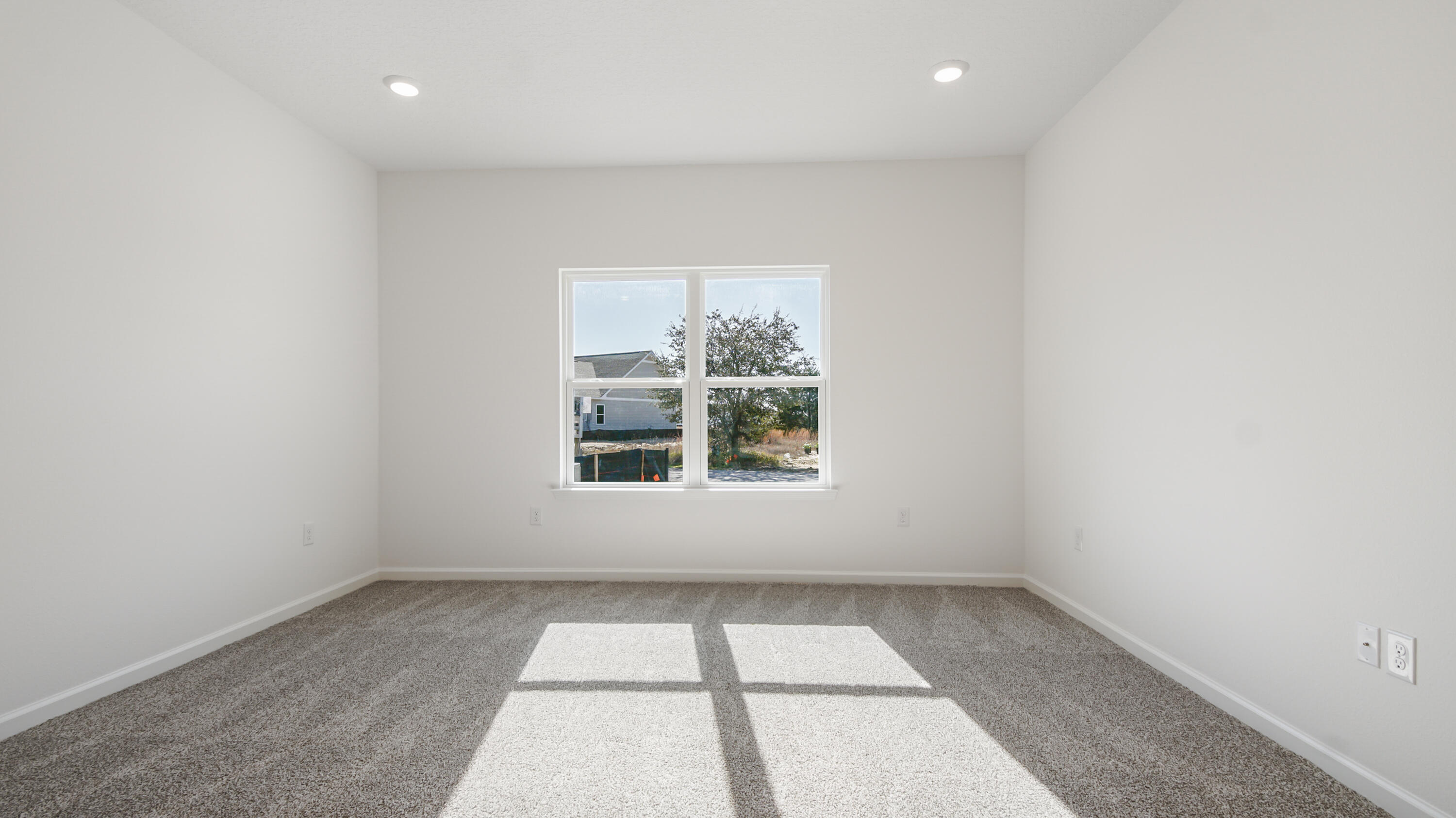 214 Sweetthorn Street Freeport, FL 32439 - Photo 29 of 36 an empty room with a window