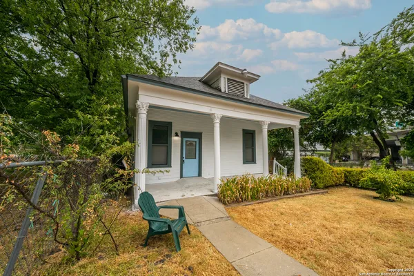 $1,850 | 212 Mclane Street, Unit A, San Antonio, TX 78212