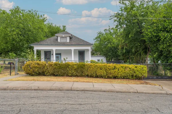 $1,850 | 212 Mclane Street, Unit A, San Antonio, TX 78212