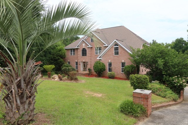 157 Gates Road Lizella, GA 31052 - Photo 2 of 30 a front view of a house with a yard