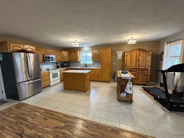 $362,500 | 5598 Norton Road, Vernon, NY 13477