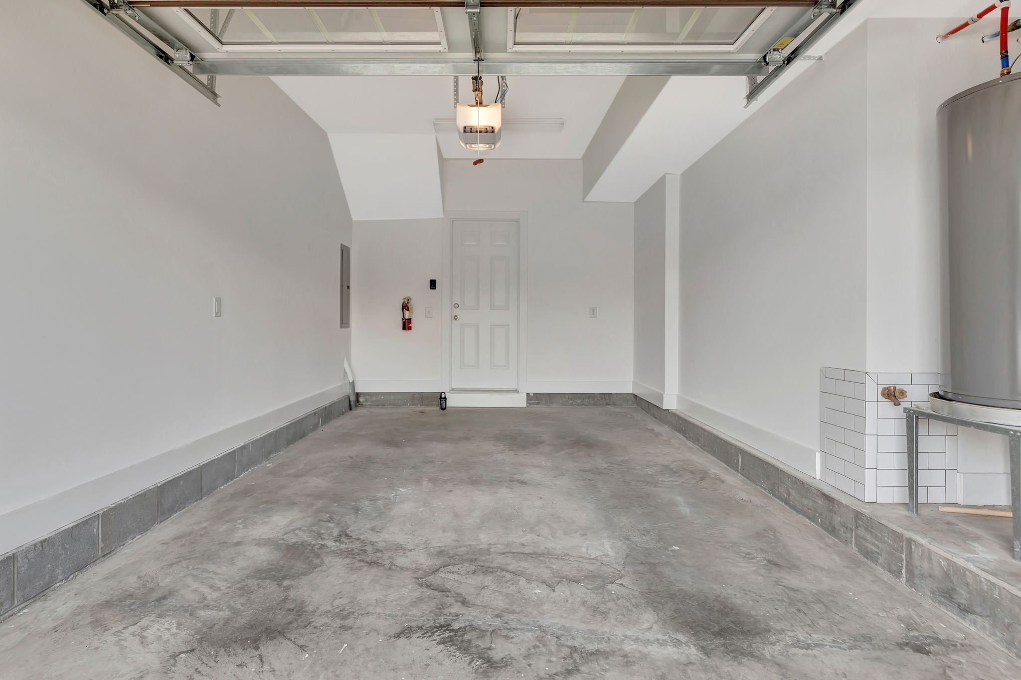 2003 Convent Place, Unit 9 Nashville, TN 37212 - Photo 25 of 31 a view of a room with an empty space
