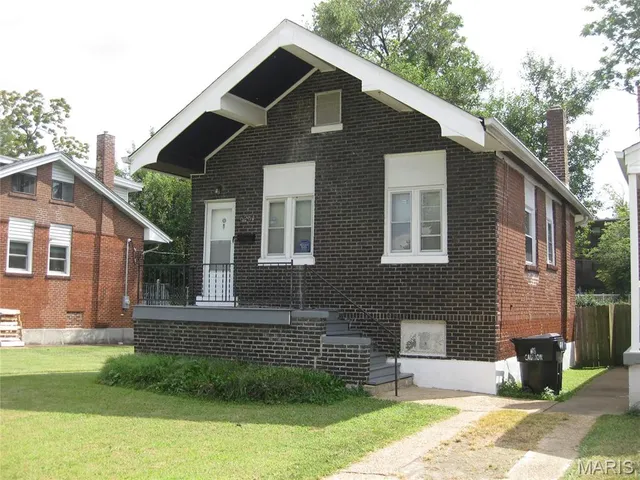 $118,500 | 6264 Cabanne Avenue, University City, MO 63130