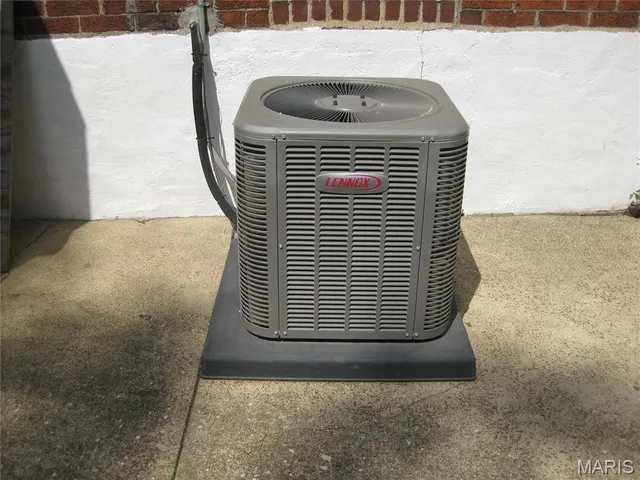 $118,500 | 6264 Cabanne Avenue, University City, MO 63130