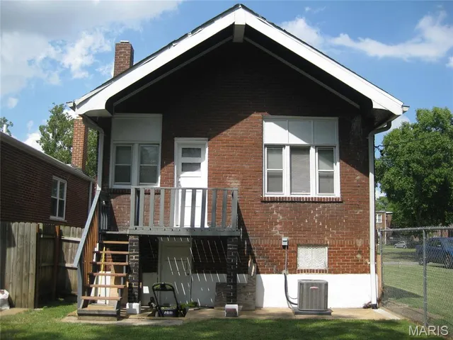 $118,500 | 6264 Cabanne Avenue, University City, MO 63130
