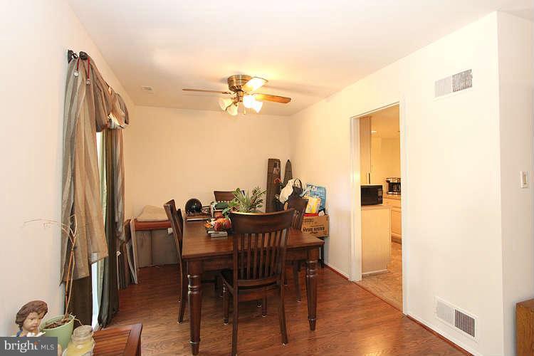 1784 Ivy Oak Square Reston, VA 20190 - Photo 17 of 30 Dining Room