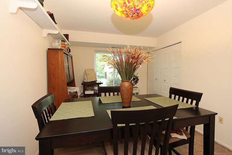 1784 Ivy Oak Square Reston, VA 20190 - Photo 7 of 30 Dining Room