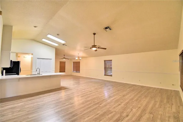$1,900 | 616 Crystal's Boulevard, Winter Haven, FL 33884