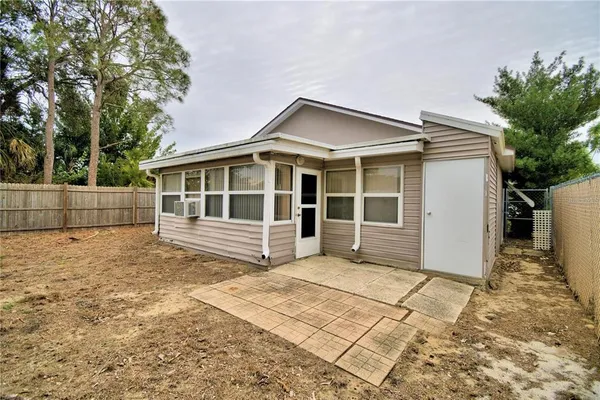 $1,900 | 616 Crystal's Boulevard, Winter Haven, FL 33884