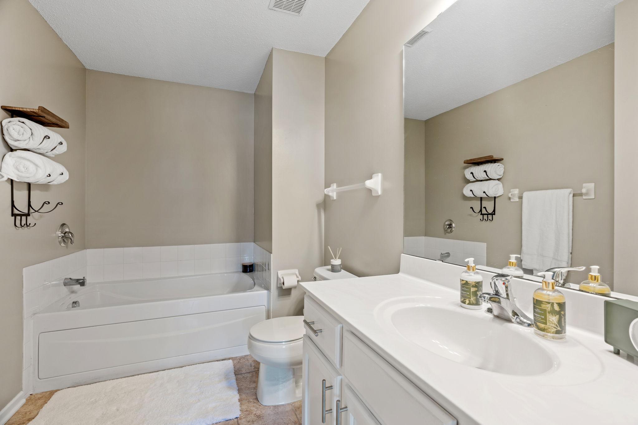 17824 66th Avenue North Maple Grove, MN 55311 - Photo 17 of 23