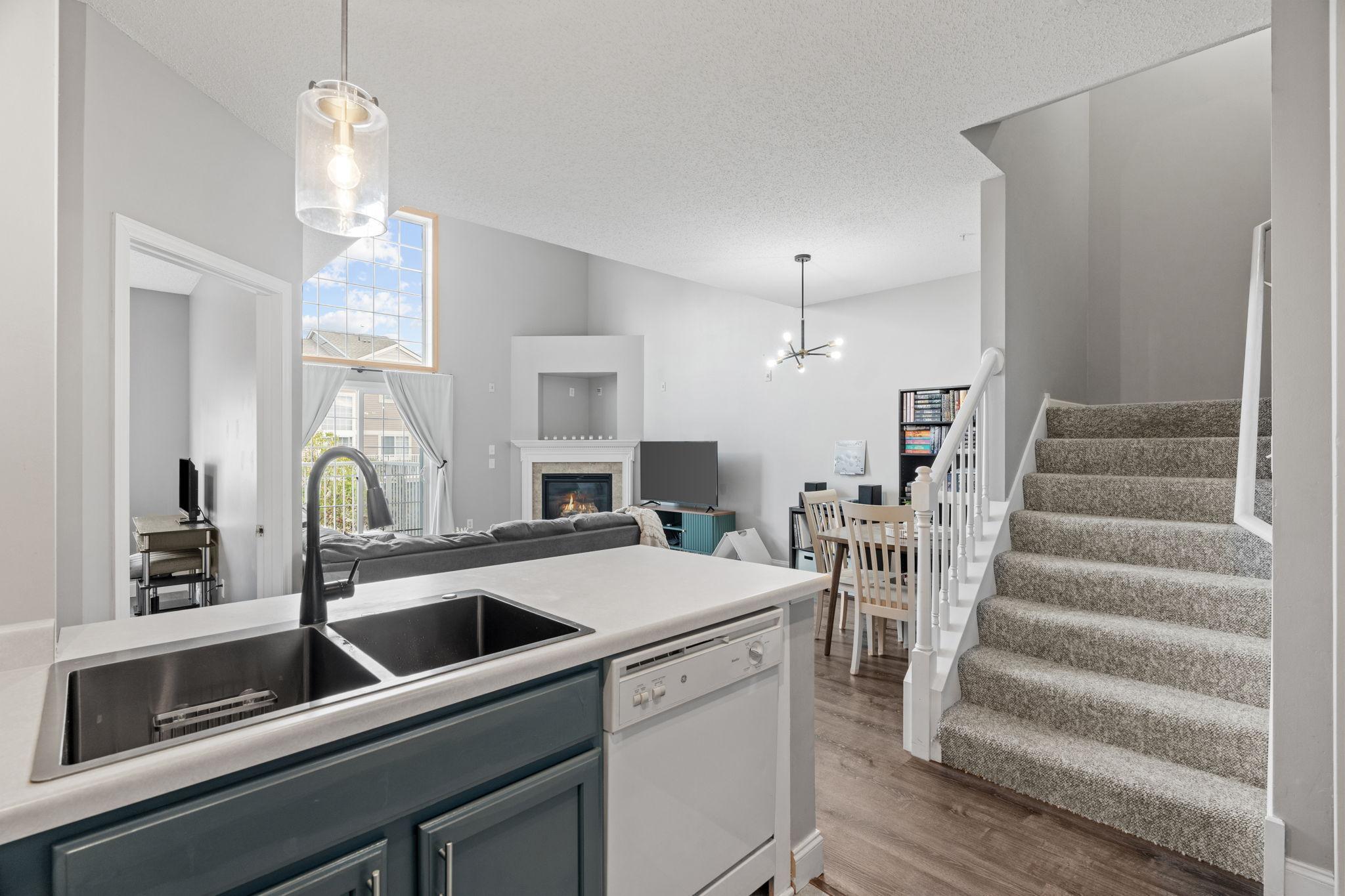 17824 66th Avenue North Maple Grove, MN 55311 - Photo 8 of 23