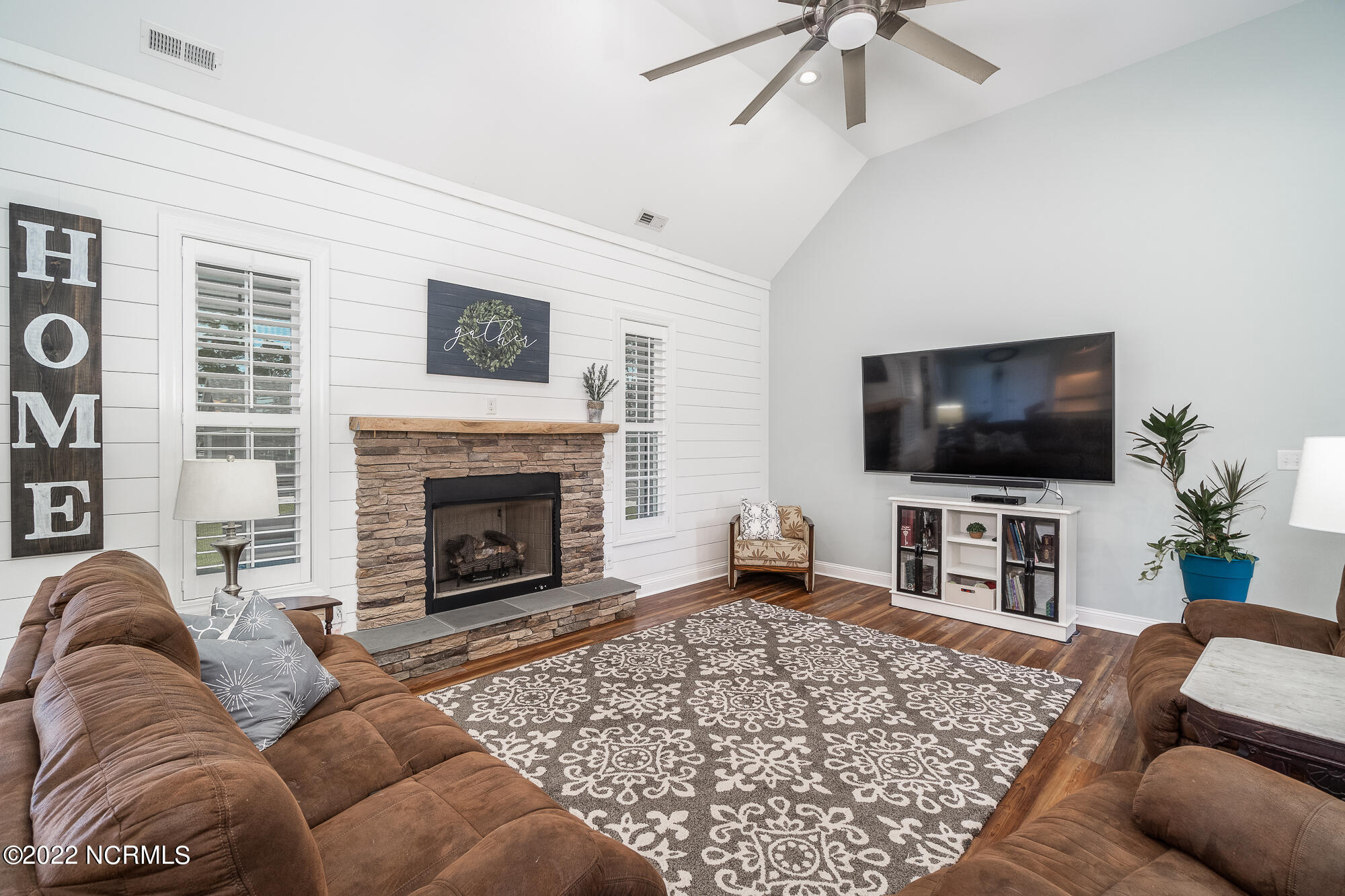 338 George Taylor Road Newport, NC 28570 - Photo 21 of 54 338-george-taylor-rd-32