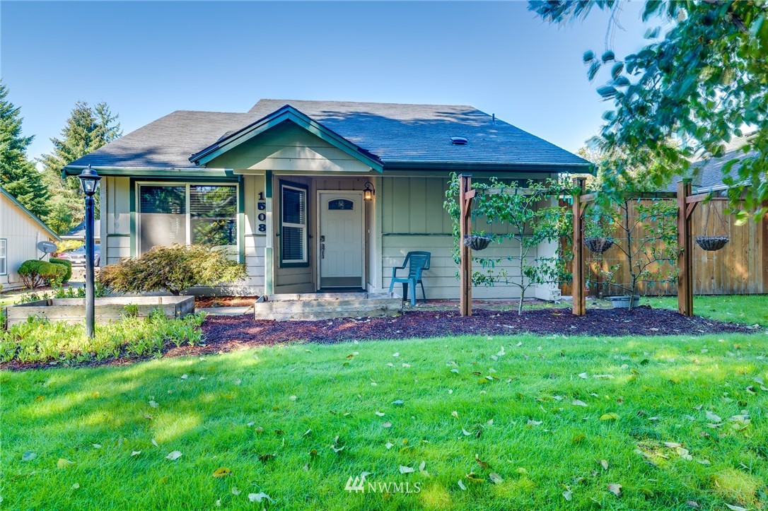 1508 Diamond Road Southeast Lacey, WA 98503 - Photo 2 of 19 Gallery Image 2