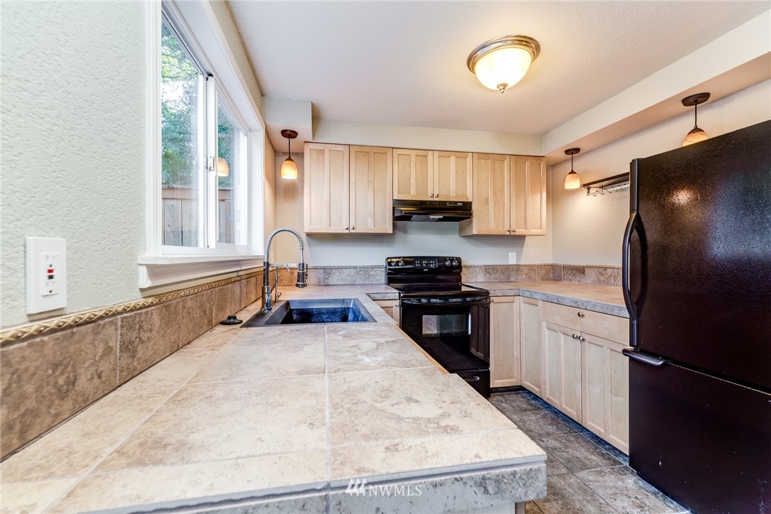 1508 Diamond Road Southeast Lacey, WA 98503 - Photo 7 of 19 Gallery Image 7