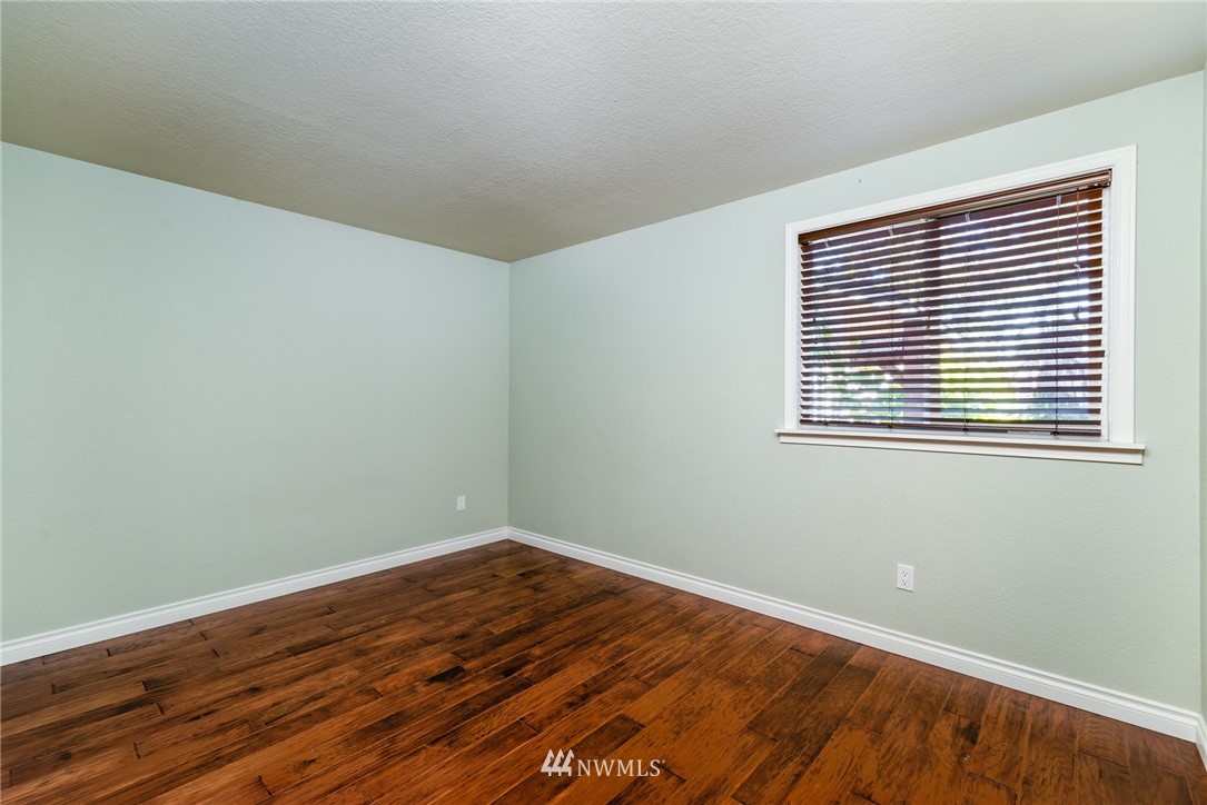 1508 Diamond Road Southeast Lacey, WA 98503 - Photo 10 of 19 Gallery Image 10