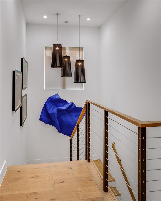 5531 Goodwin Avenue Dallas, TX 75206 - Photo 22 of 39 Hall with recessed lighting