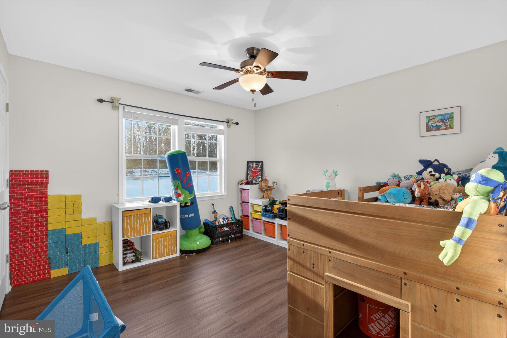 599 Widewater Road Stafford, VA 22554 - Photo 12 of 27 a bed room with a bed and a window