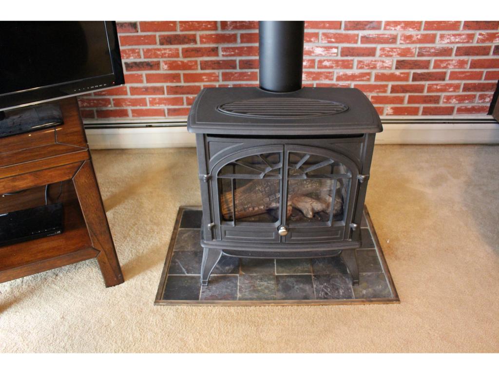 455 Plank Road Ferrisburgh, VT 05491 - Photo 14 of 20 Gallery Image 14