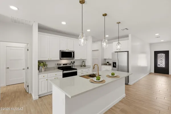 $399,000 | 5583 South Swires Road, Tucson, AZ 85746