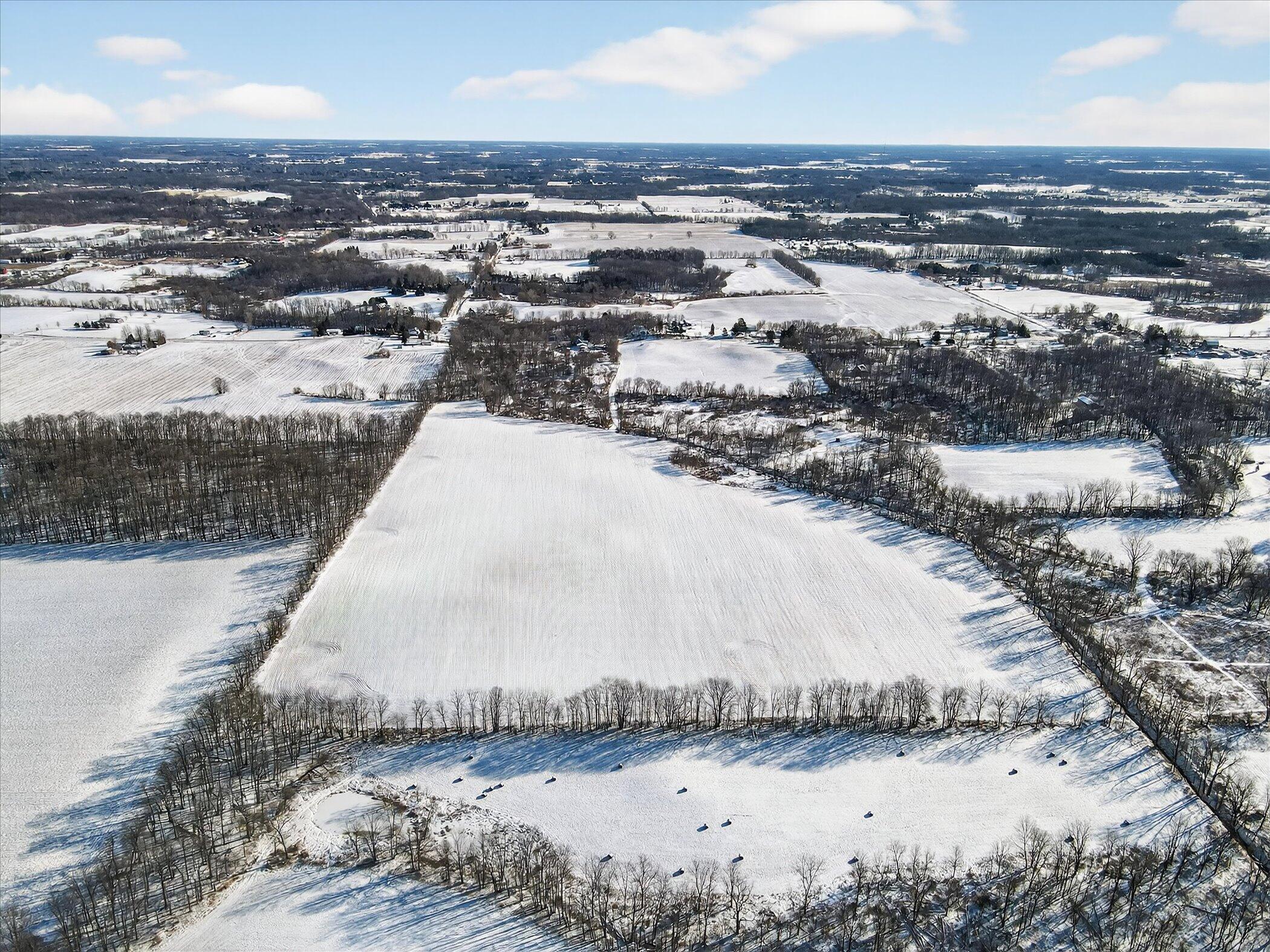 5647 South Royston Road Eaton Rapids, MI 48827 - Photo 10 of 14 10-5647-S-Royston-Rd-WindowStill